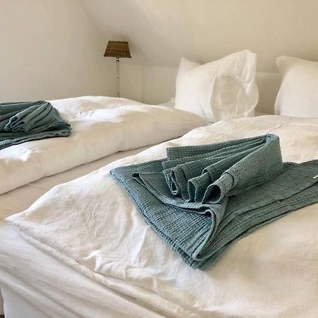 Reetdachhaus Seasons Mit Kamin & Sauna Groß Schwansee 外观 照片