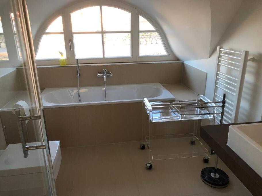 Reetdachhaus Seasons Mit Kamin & Sauna Groß Schwansee 外观 照片